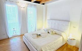 Giotto Apartment